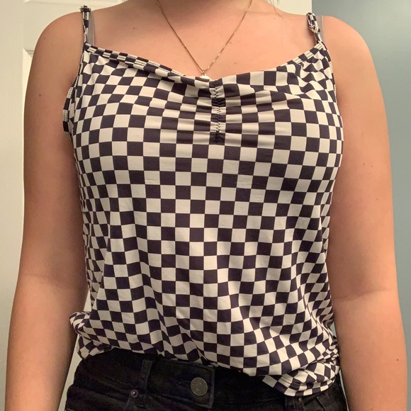Super cute checker style tank!!! 5/$20 ✨ - Picture 2 of 3